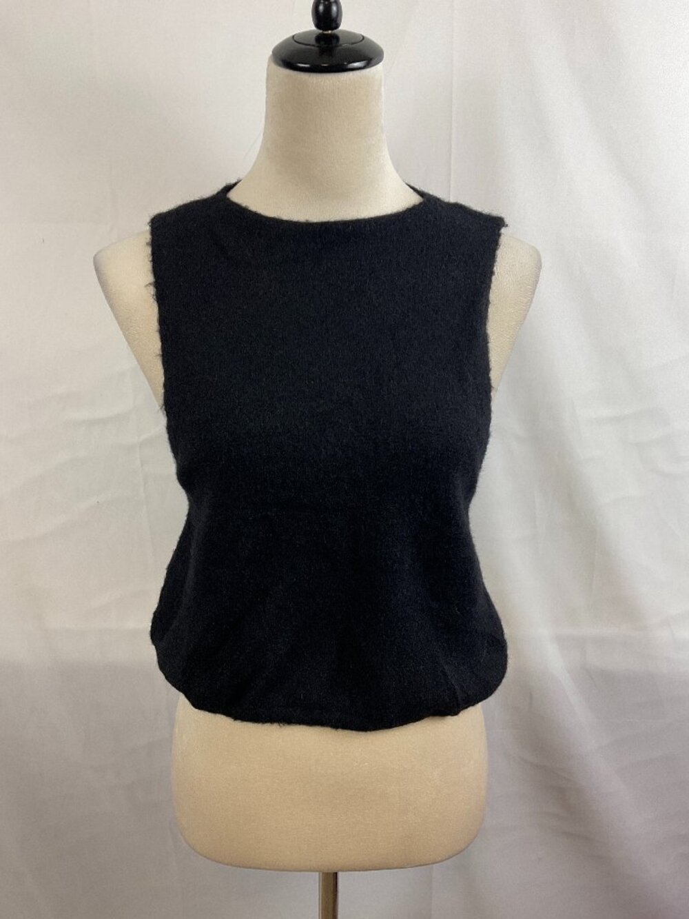Intimately Free People Top L Black Knit Soft Sleeveless Elastic Waist New NWT